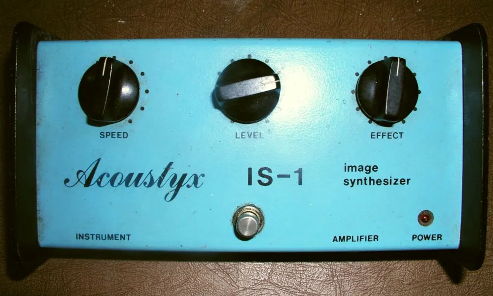 Acoustyx IS-1 Image Synthesizer