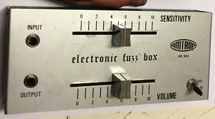 Amtron UK-855 Electronic Fuzz Box