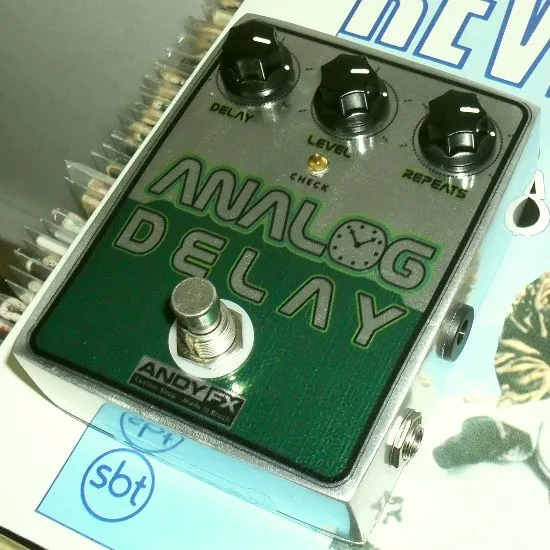 Andy Effects Analog Delay