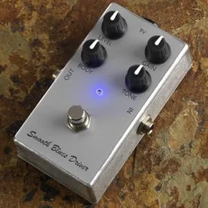 Aston Electronics Smooth Blues Driver