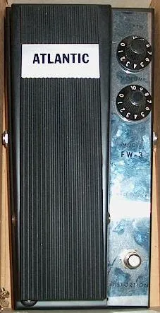 Atlantic FW-3 Distortion Wah Volume