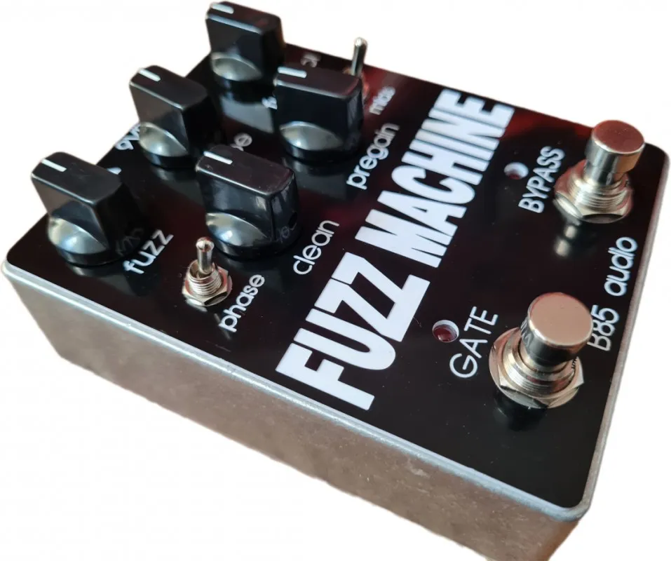 B85 Audio Fuzz Machine