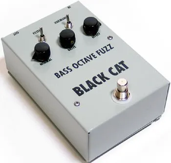 Black Cat Bass Octave Fuzz