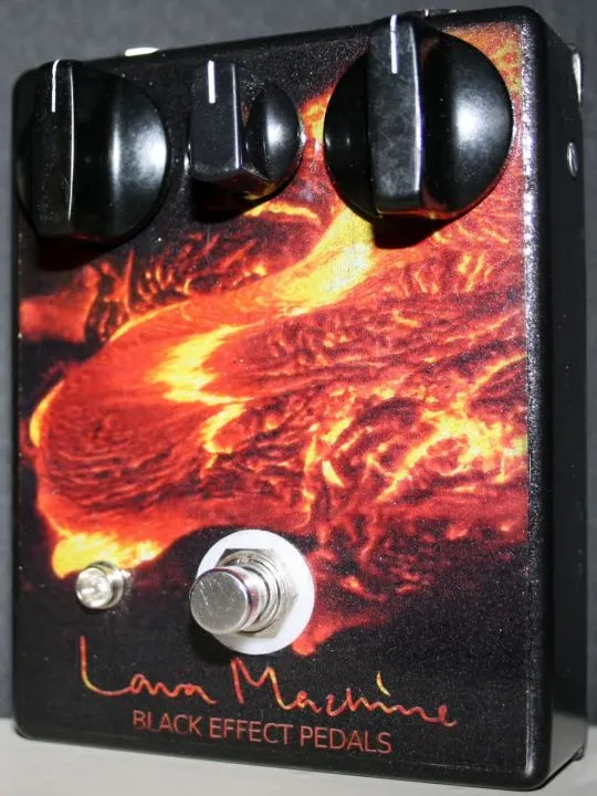 Black Effect Pedals Lava Machine