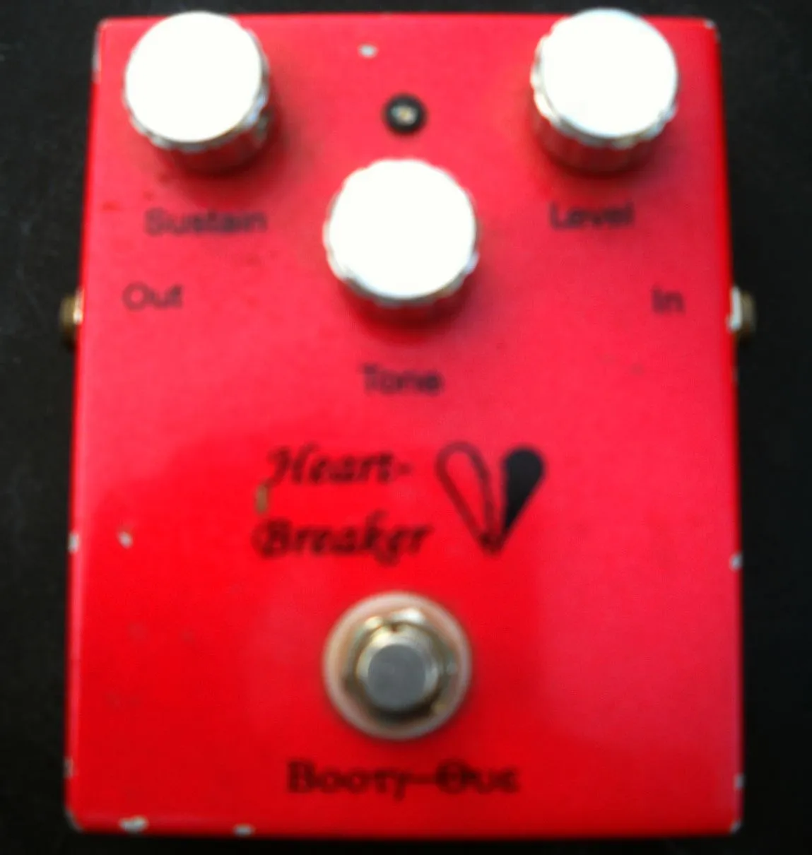 Booty-Que Heart-Breaker