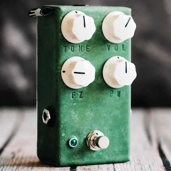 Canned Monsters Frenzy Moss - Guitar & Bass Fuzz