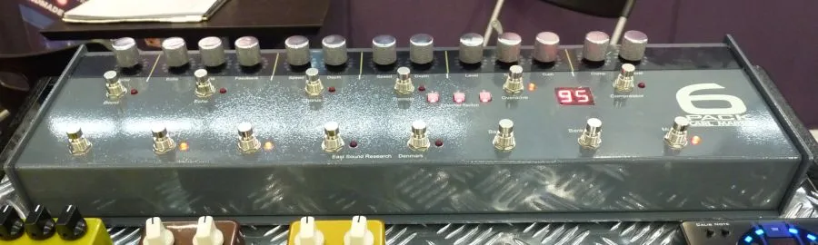 Carl Martin 6 Pack - Programmable Analog Multi-Effect