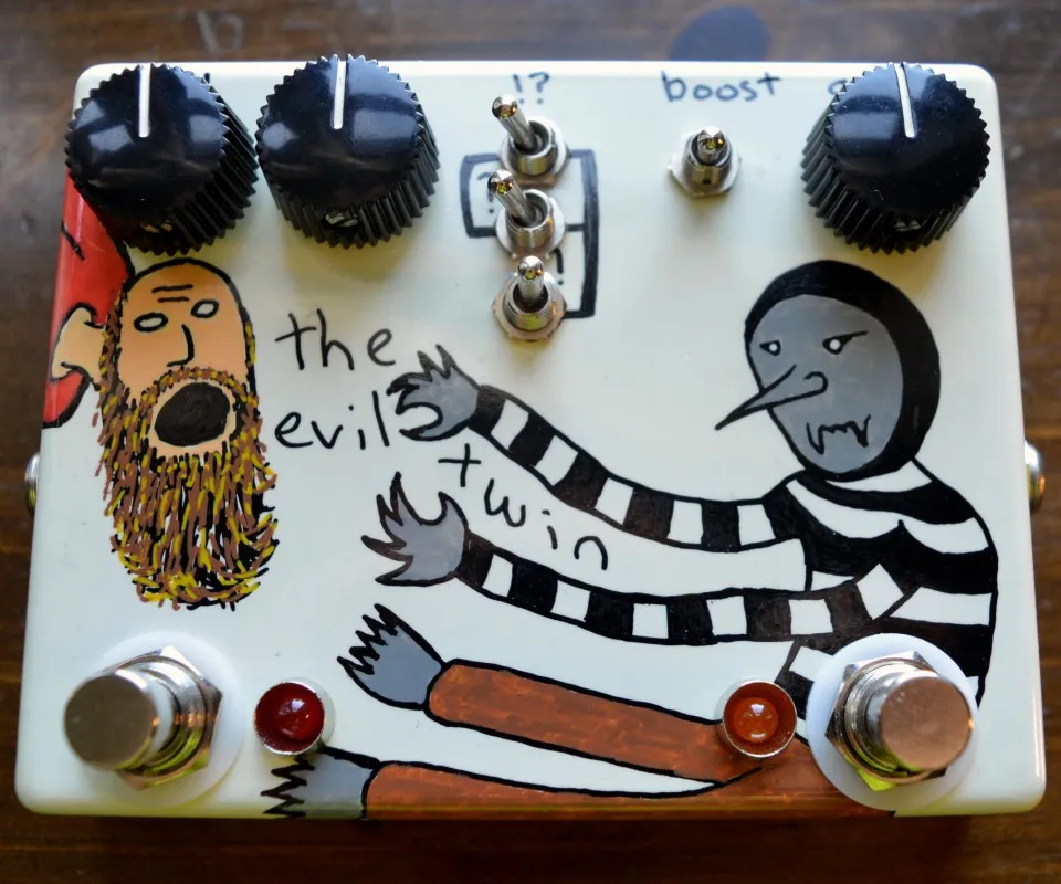 Champion Leccy The Evil Twin