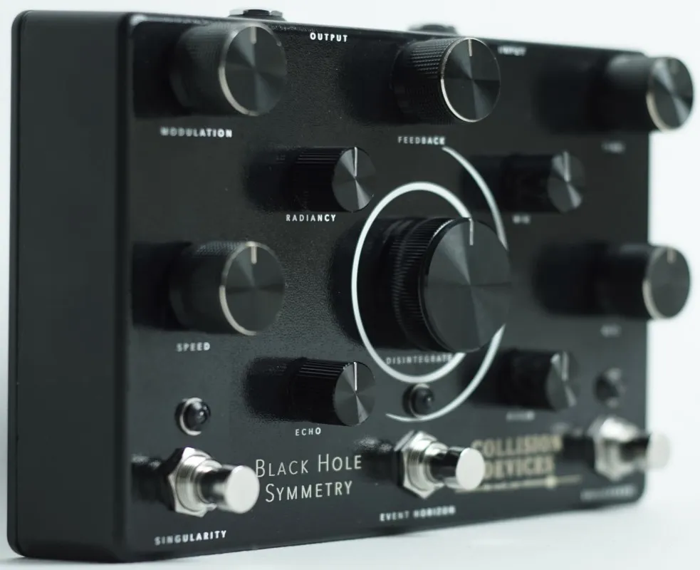 Collision Devices Black Hole Symmetry