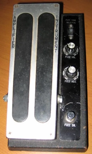 Companion WF-24 8-Tr Fuzz Wah