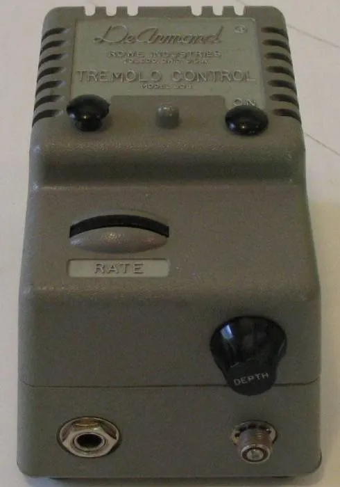 DeArmond 60B Tremolo Control
