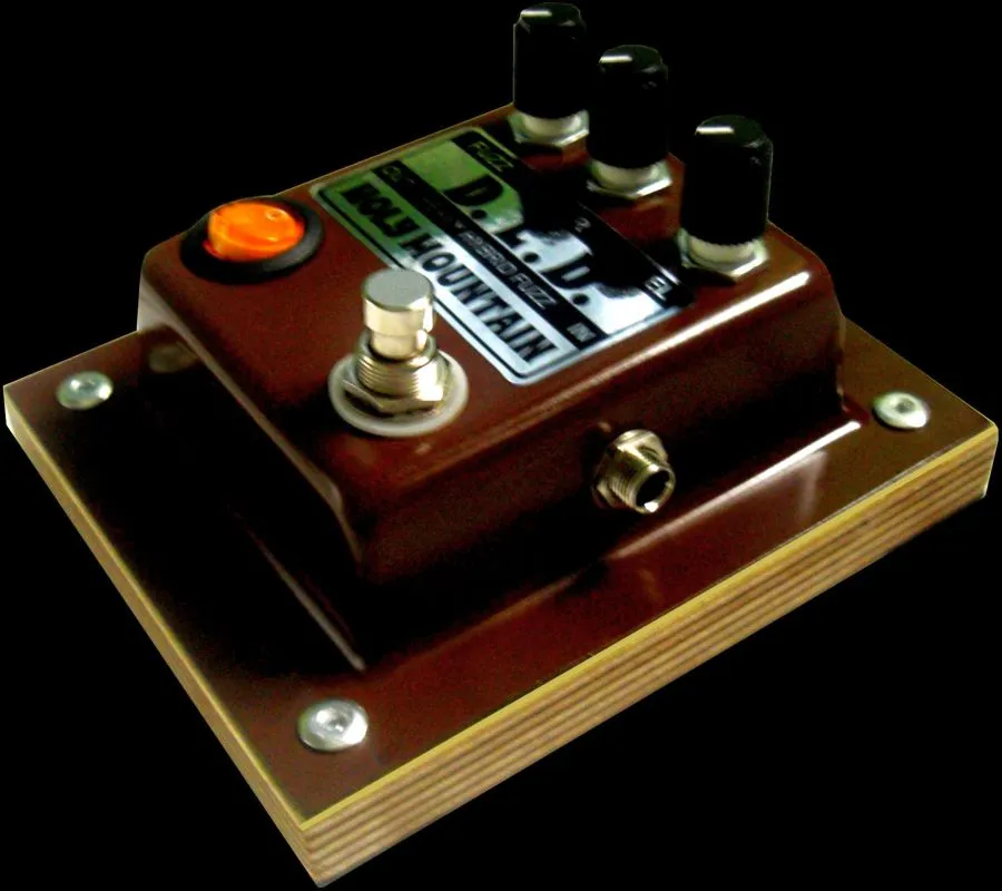 Dimmed Light Devices Holy Mountain - Heavy Hybrid Fuzz