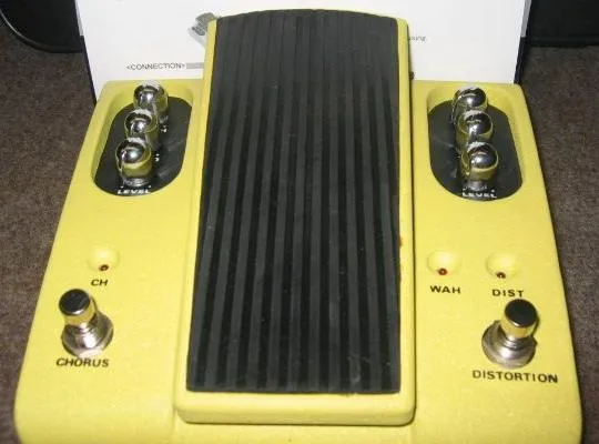 Diplomat CTM-1 Multi Effect with Wah Pedal