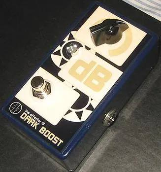 Effector 13 Dark Boost