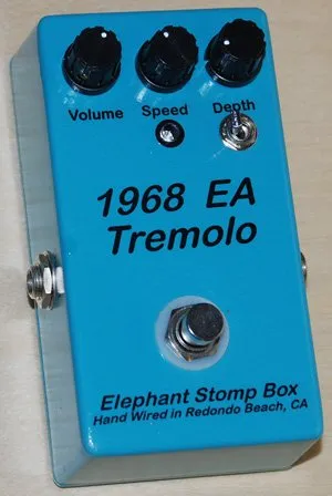 Elephant Stomp Boxes 1968 EA Tremolo
