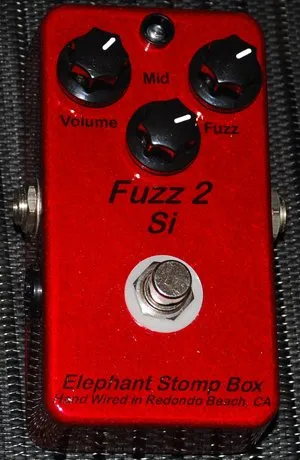 Elephant Stomp Boxes Fuzz 2 Si