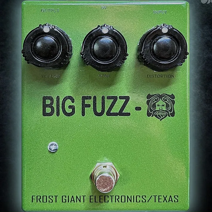Frost Giant Electronics Green Bubble Font Big Fuzz