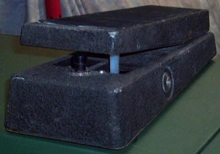 G.D.M. Playful Ua-Ua