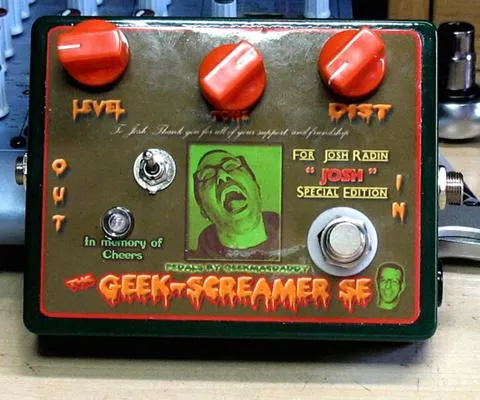 GeekMacDaddy The Geek-Screamer SE