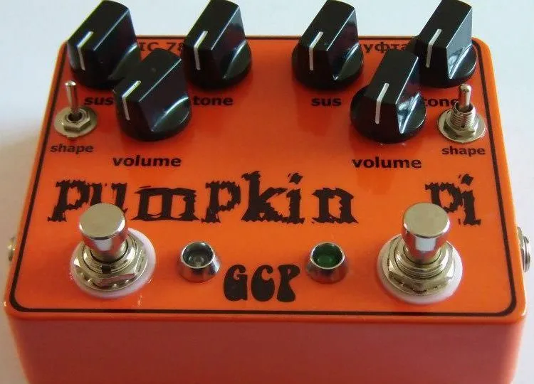 Green Carrot Pedals Pumpkin Pi - Dual Muff (OpAmp + Green Russian)