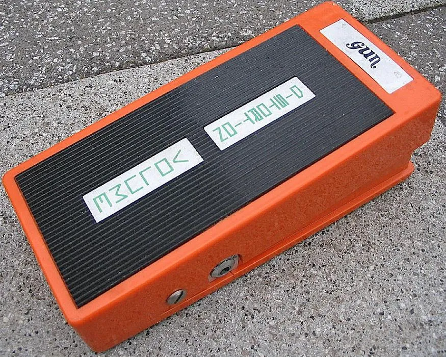 Gun Distortion Volume