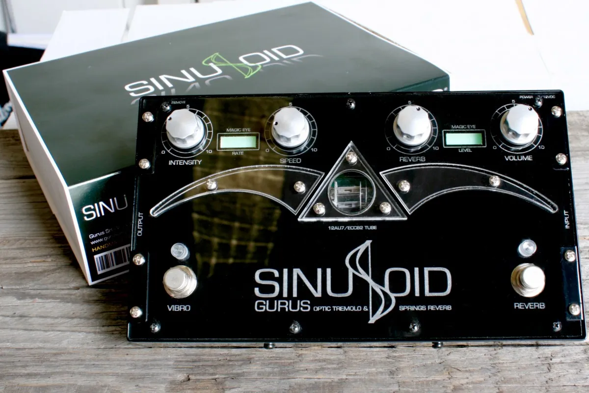 Gurus Amps Sinusoid - Optic Tremolo & Springs Reverb