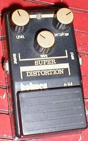 Holmes H-X4 Super Distortion