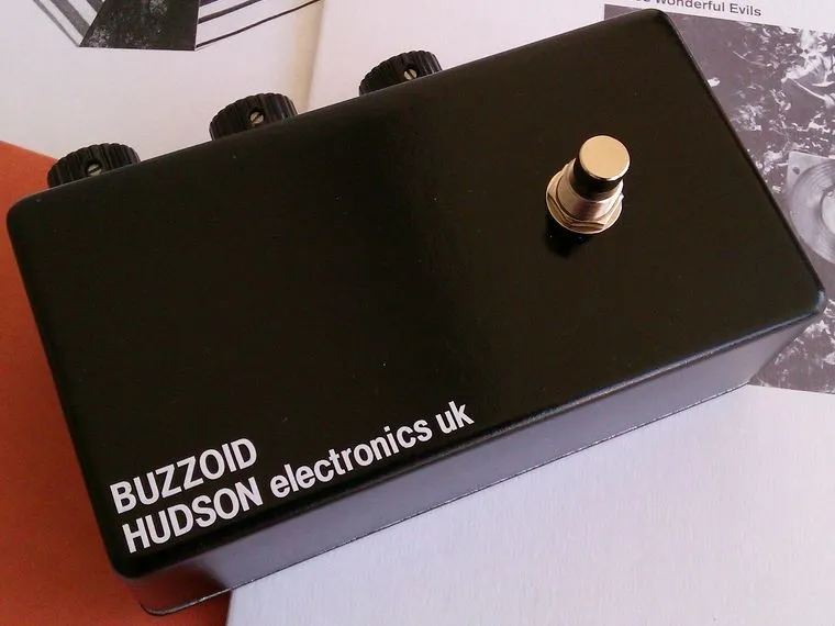 Hudson Electronics UK Buzzoid