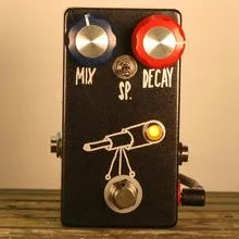 Hungry Robot Pedals The Little Gazer