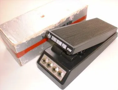 JHS VP-200 Stereo Volume Pedal