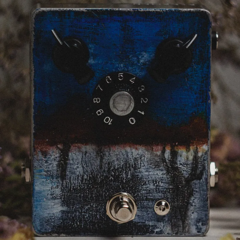 Lateral Phonics Deadman Fuzz