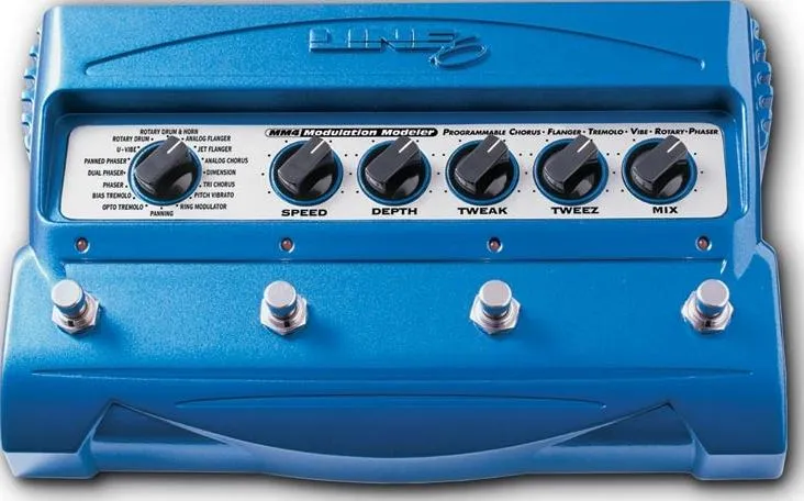 Line 6 MM-4 Modulation Modeler - Programmable Chorus / Flanger / Tremolo / Vibe / Rotary / Phaser