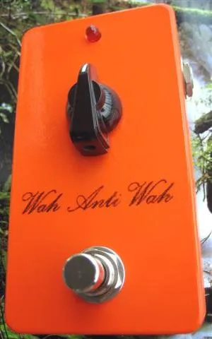 Logan Sound Wah Anti Wah