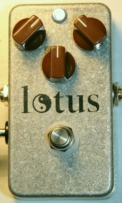 Lotus Pedals Brown Fuzz