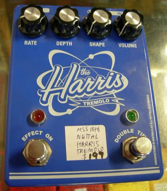 Lounge Guitars The Harris Tremolo