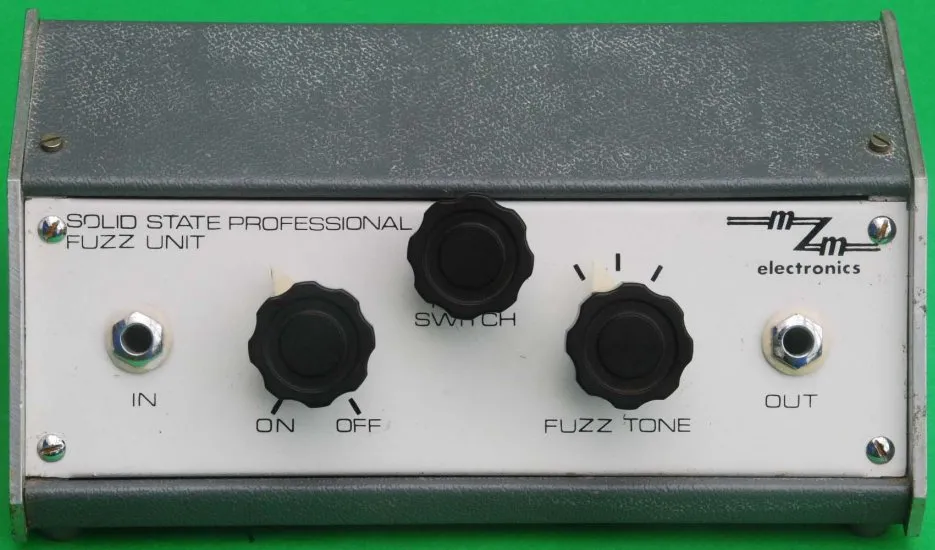 M&M Electronics Solid State Professional Fuzz Unit