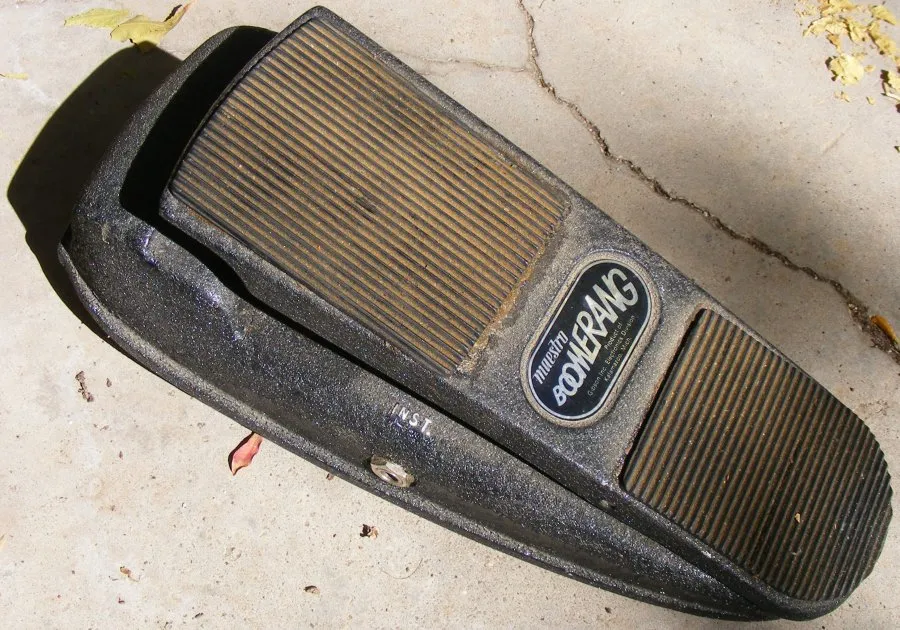 Maestro BG-1 Boomerang