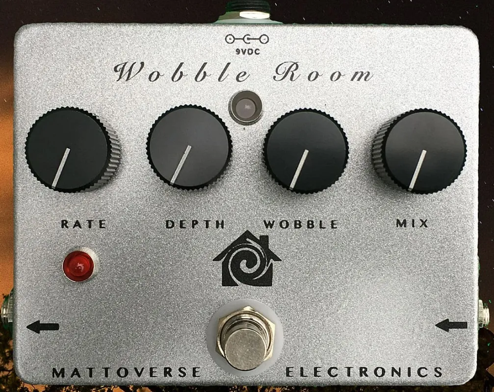 Mattoverse Electronics Wobble Room