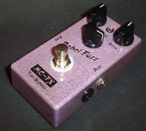 MC-FX Rebel Fuzz
