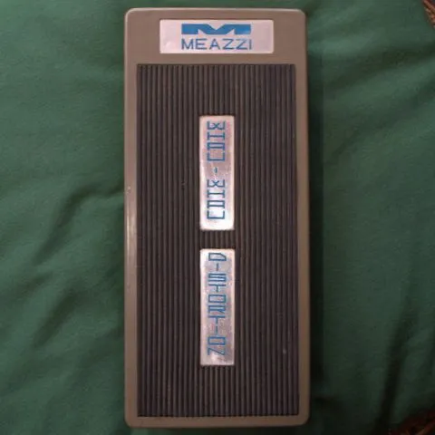 Meazzi Whau-Whau Distortion