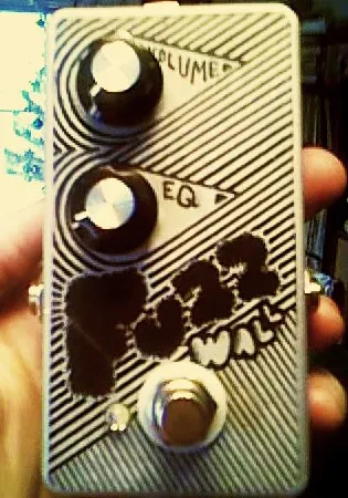 Mid-Fi Electronics Fuzz Wall