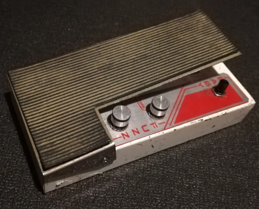 Musique Industrie (MI) Baby Fuzz