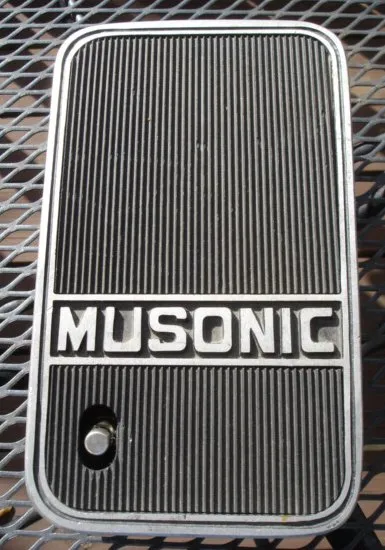 Musonic VP-101 Variable Phaser
