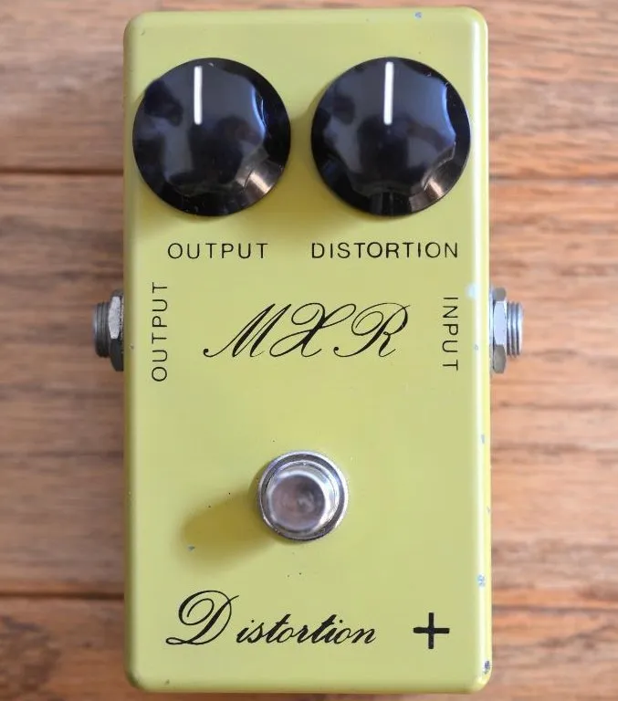 MXR M-104 Distortion+