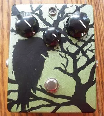 Myrtle Pedals Corvid Fuzz