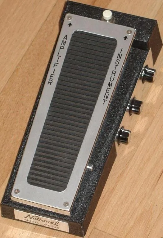 National ME-940 Wah-Hurricane-Siren-Surf