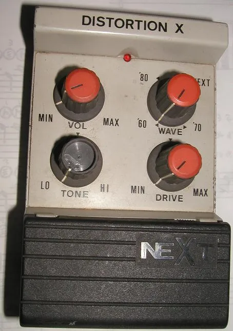 Next DS-200 Distortion X