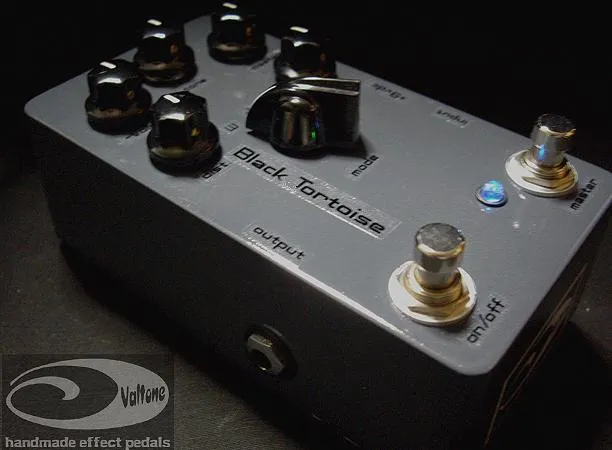 Ovaltone Black Tortoise - Distortion