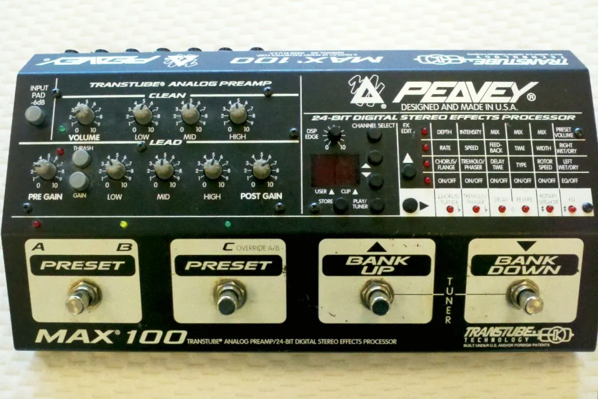 Peavey Max 100 - Transtube Analog Preamp / 24-bit Digital Stereo Effects Processor