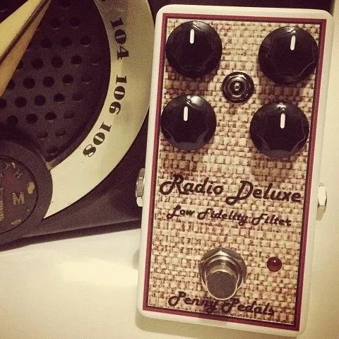 Penny Pedals Radio Deluxe - Low Fidelity Filter